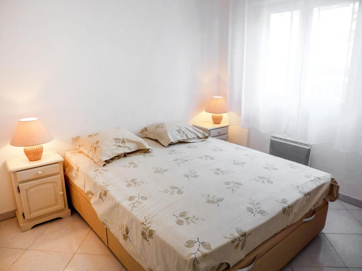 Apartment Residence L'Amiral By Interhome Saint-Raphaël Екстериор снимка
