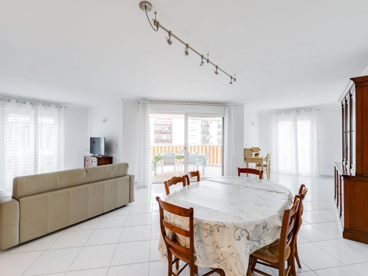 Apartment Residence L'Amiral By Interhome Saint-Raphaël Екстериор снимка